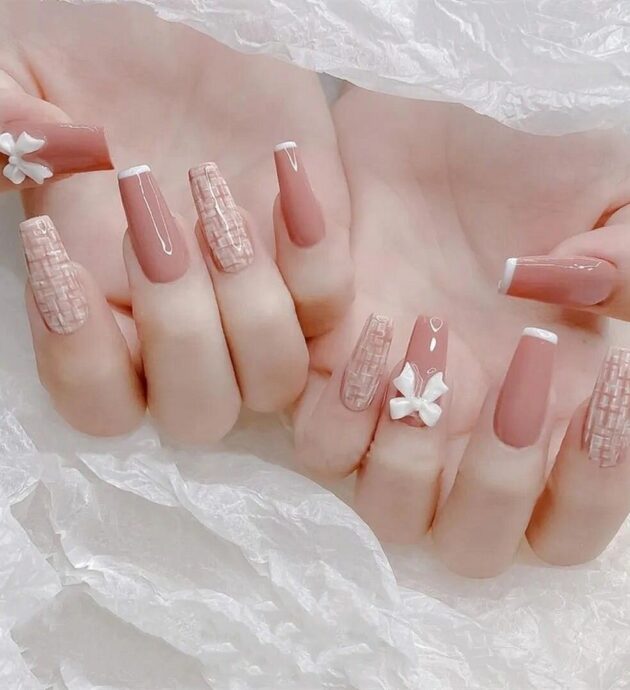 french-nail-extension